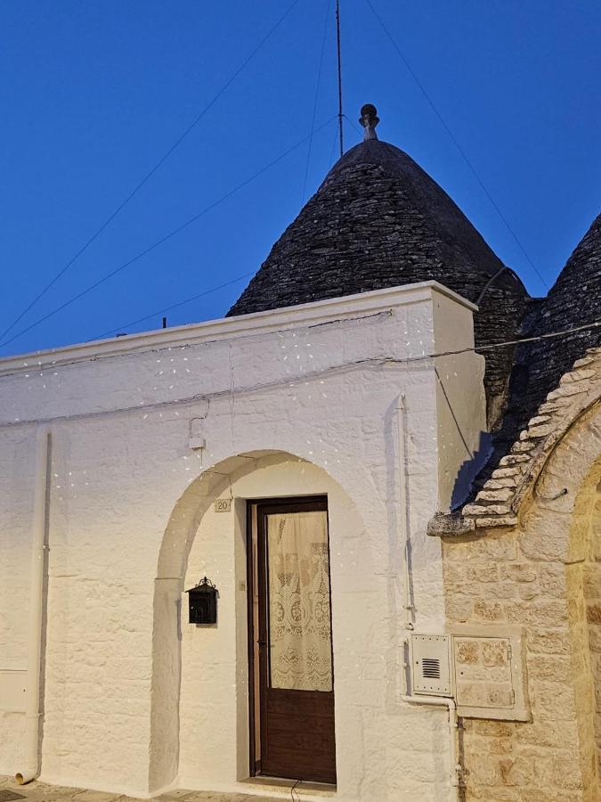Trullo Aurora Boreale Hébergement de vacances Alberobello